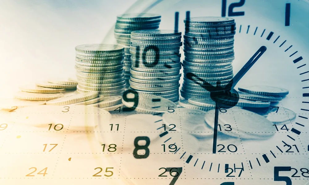 What happens to wealth when you invest ten years earlier?